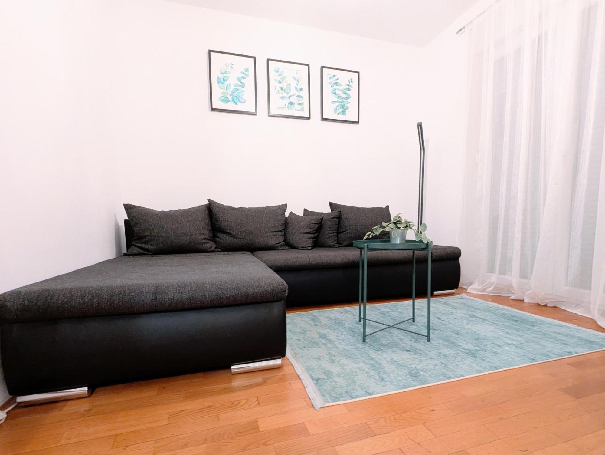 Doma-Lu Apartment-Near Airport And Highway- Free Parking Velika Mlaka Екстер'єр фото